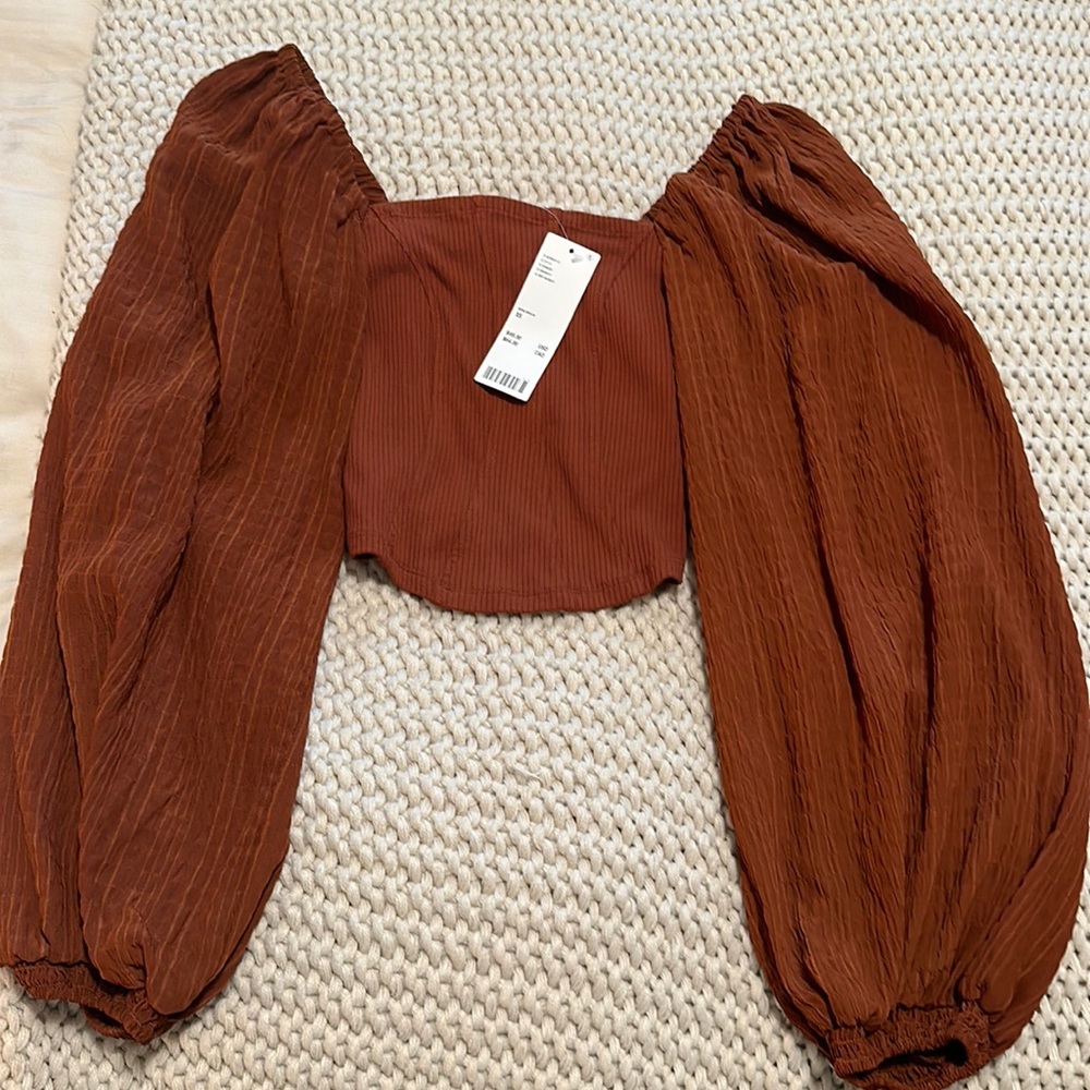 URBAN OUTFITTERS TOP